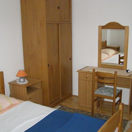 Apartments Kesic Barbat na Rabu Pokój zdjęcie