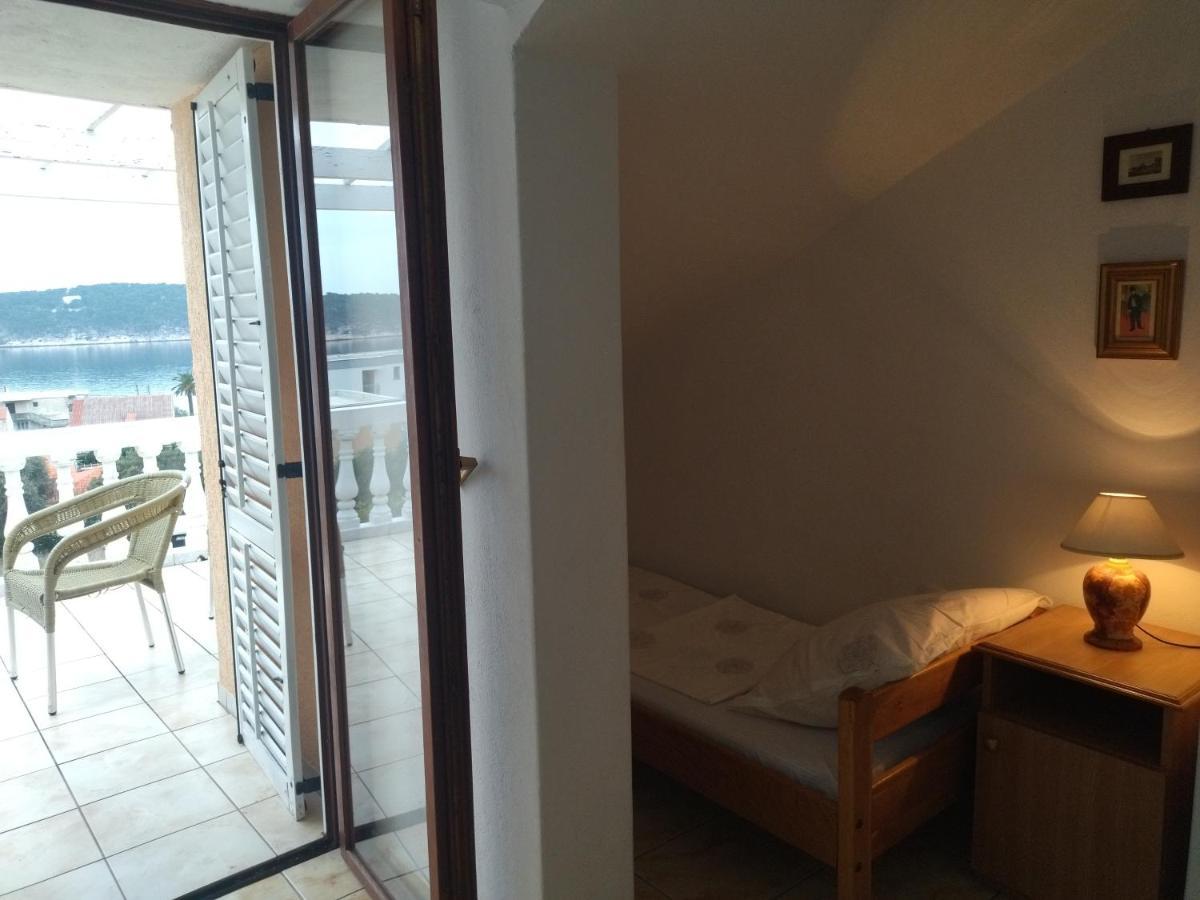 Apartments Kesic Barbat na Rabu Zewnętrze zdjęcie