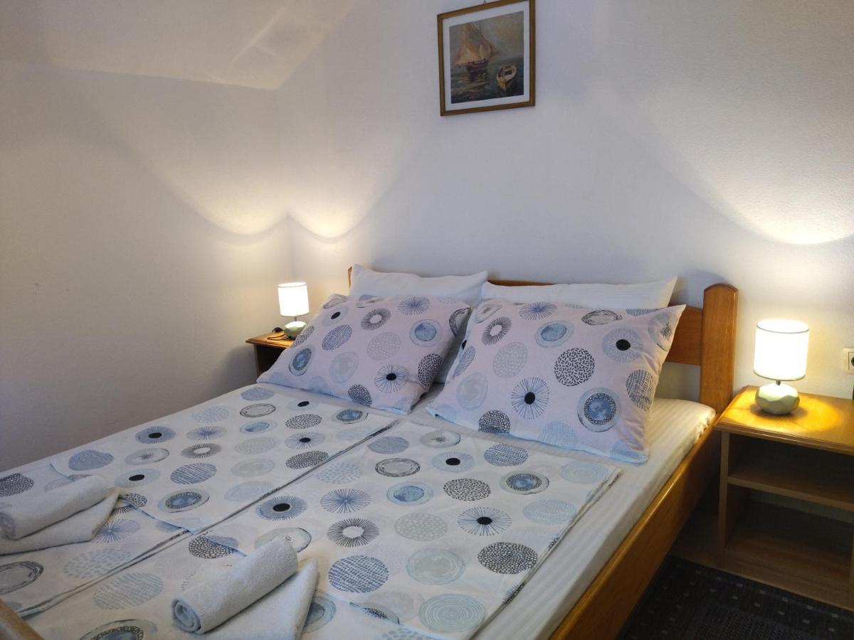 Apartments Kesic Barbat na Rabu Zewnętrze zdjęcie