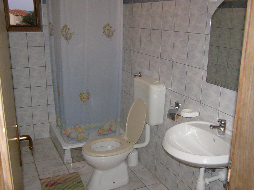 Apartments Kesic Barbat na Rabu Zewnętrze zdjęcie